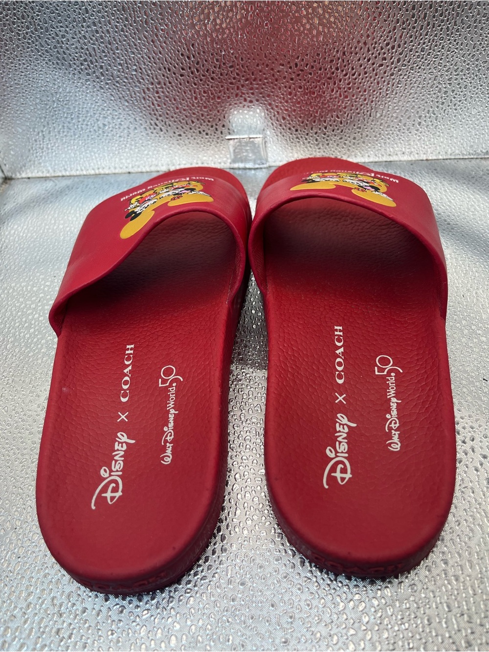 COACH X Disney Mickey/Minnie Slide RED Walt Disney World 50th Anniversary size 8 - Picture 3 of 10